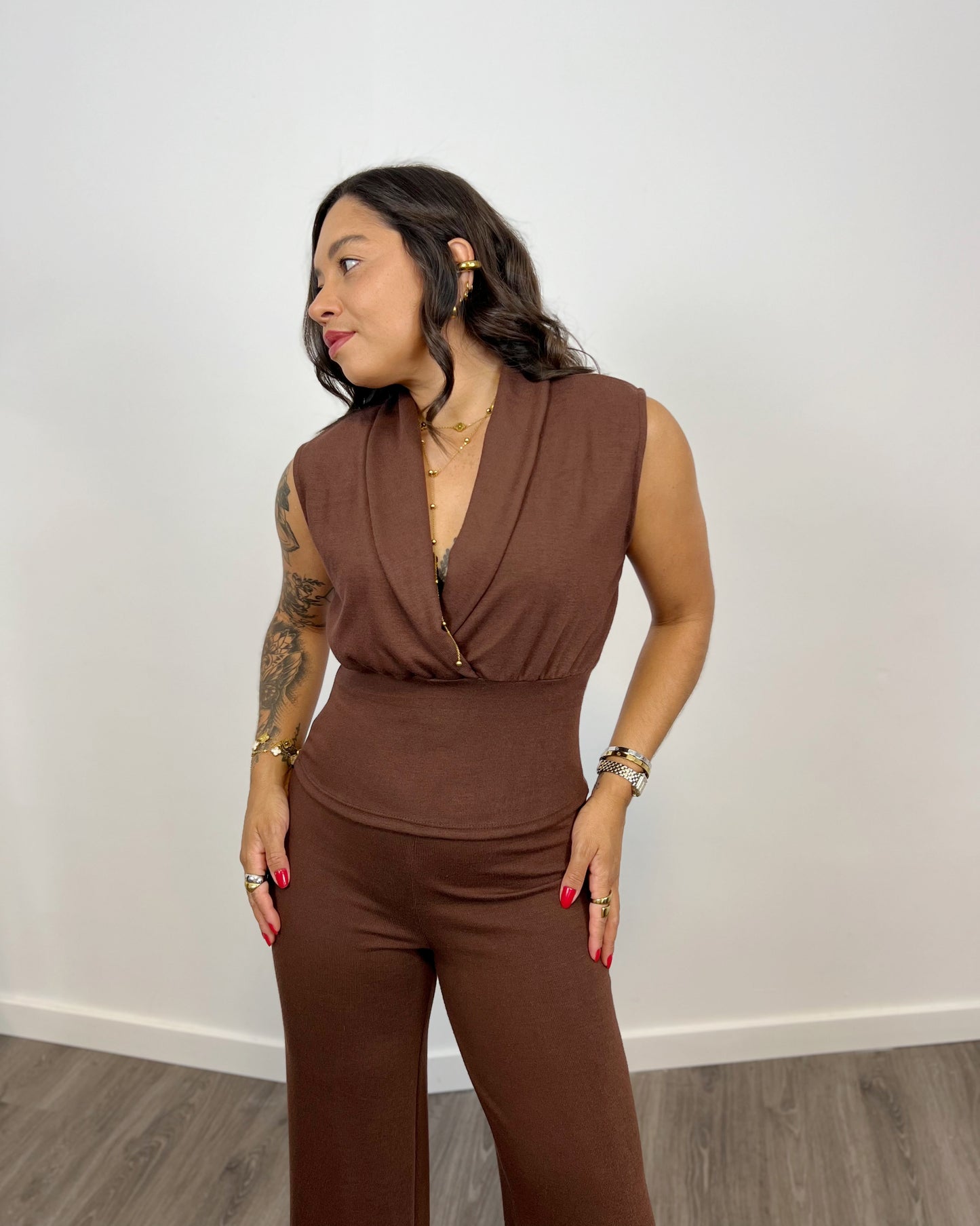 Conjunto Luané Marrón