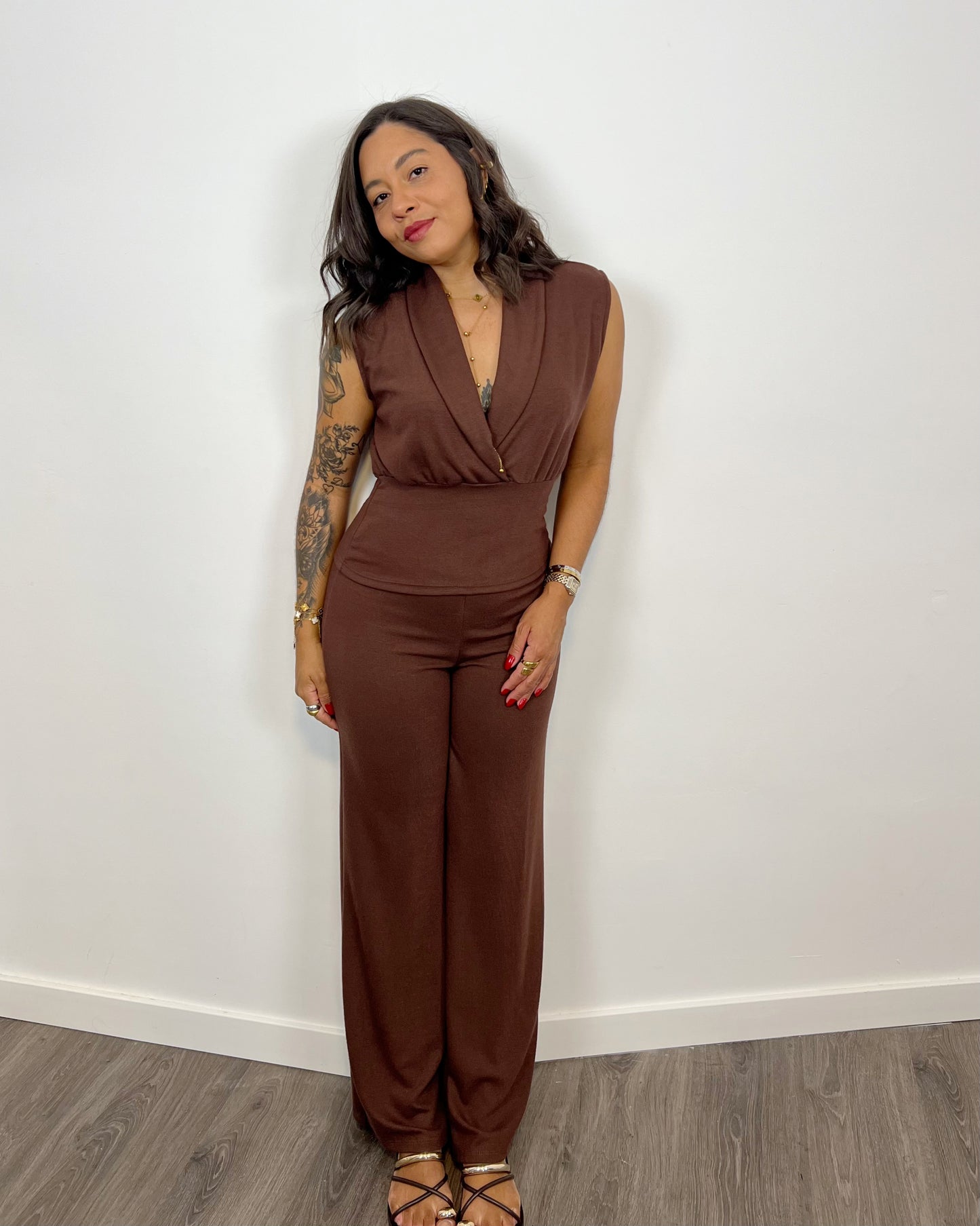 Conjunto Luané Marrón