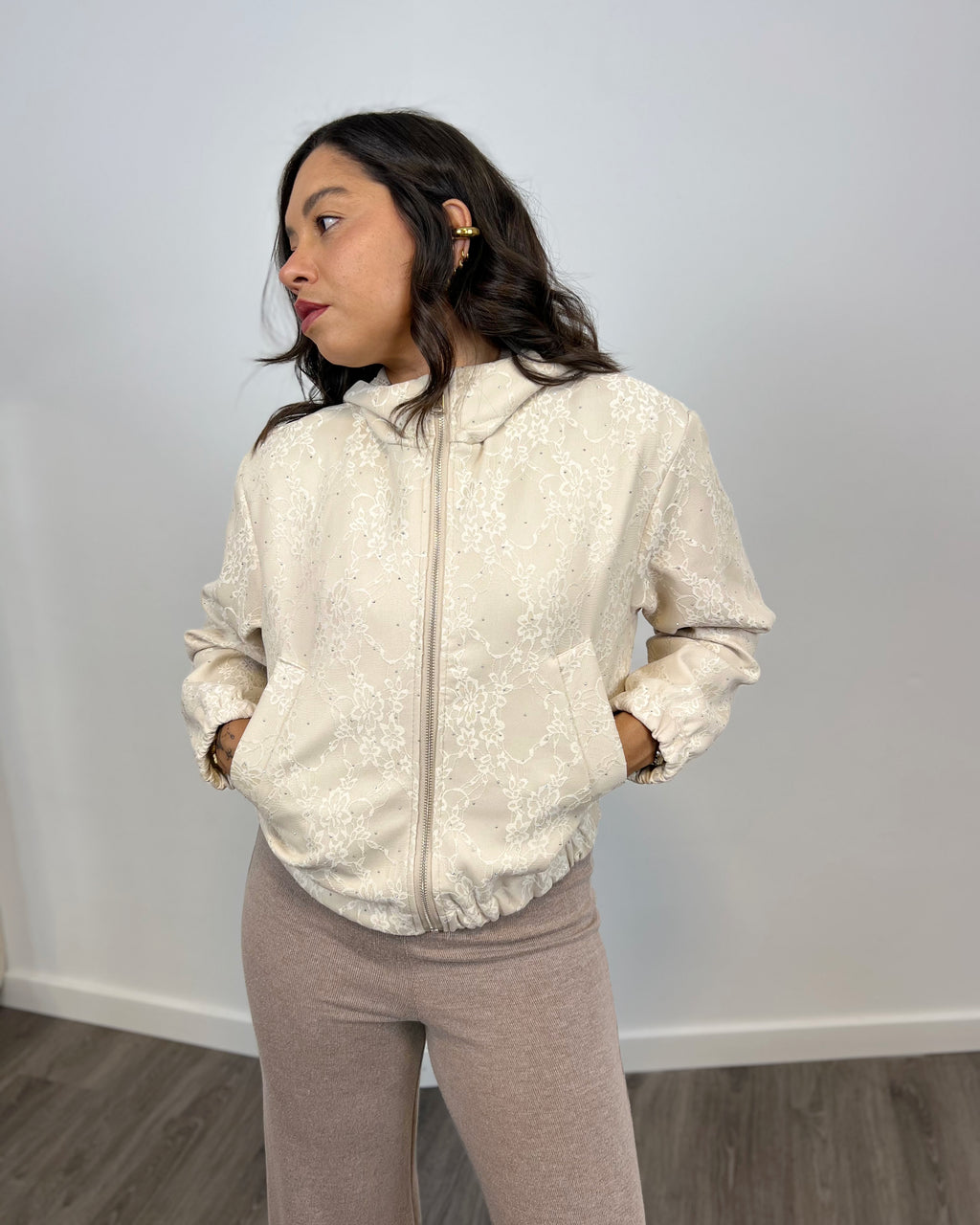 Bomber Encaje Beige