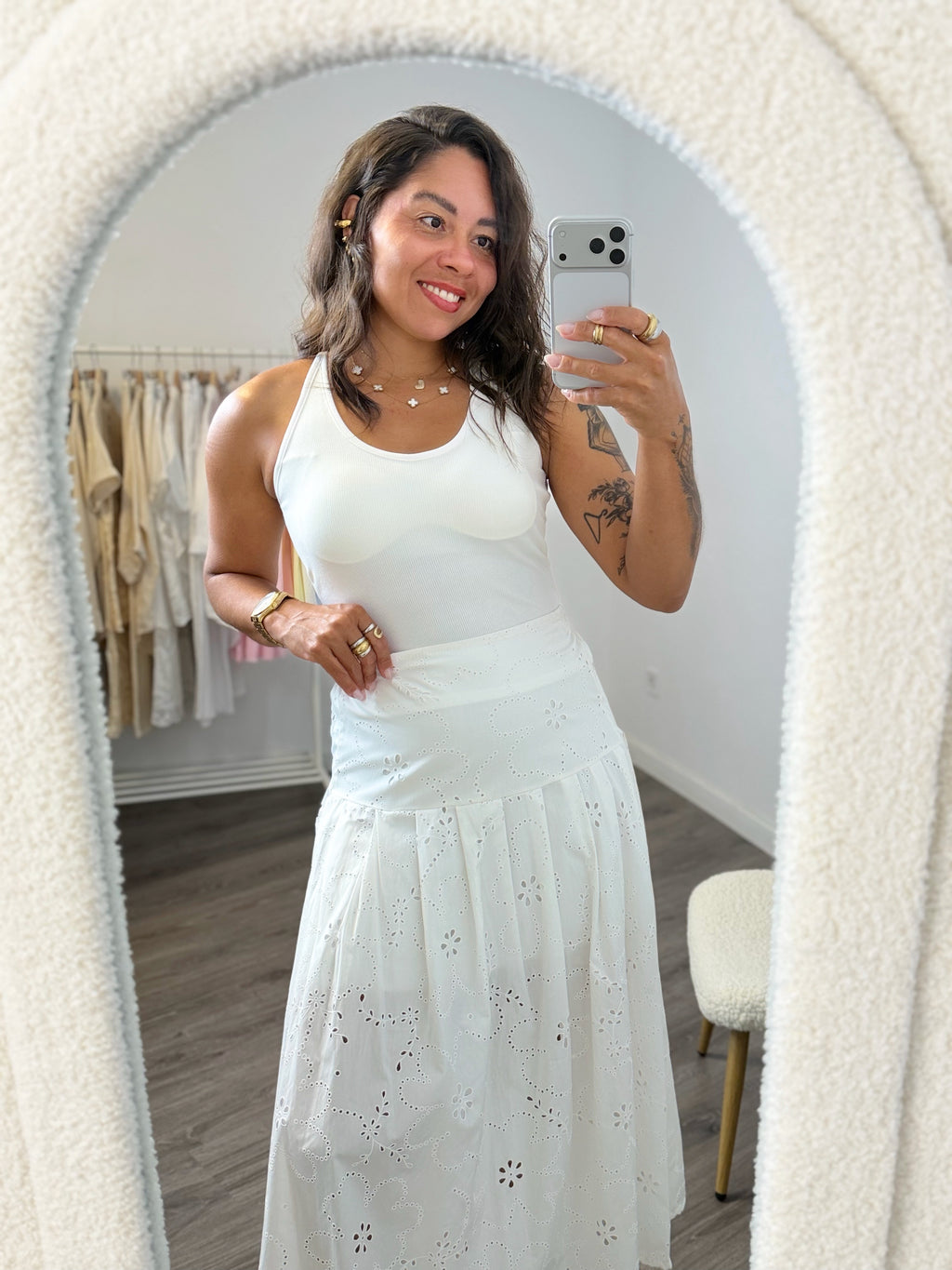 FALDA BORDADA BLANCA