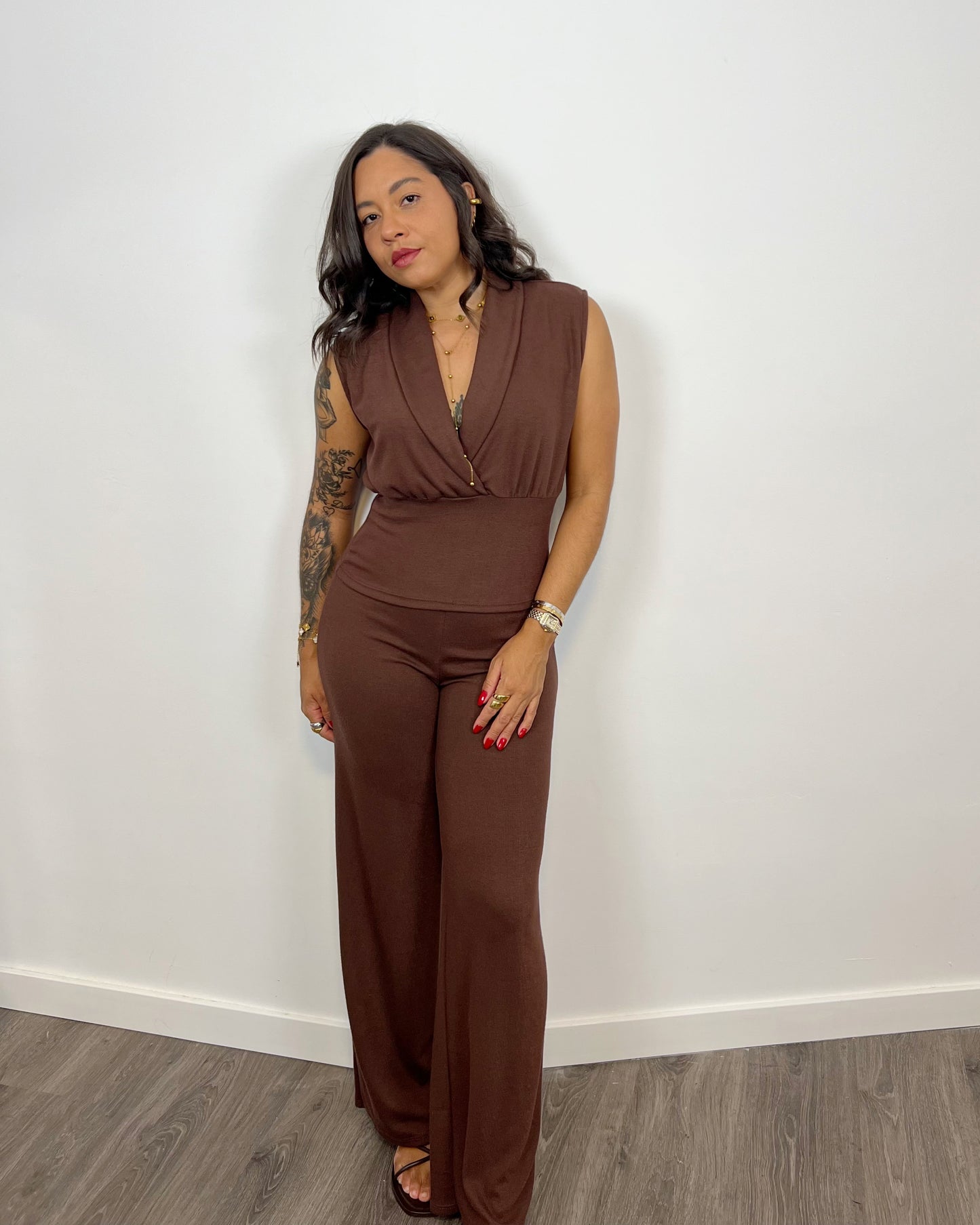 Conjunto Luané Marrón