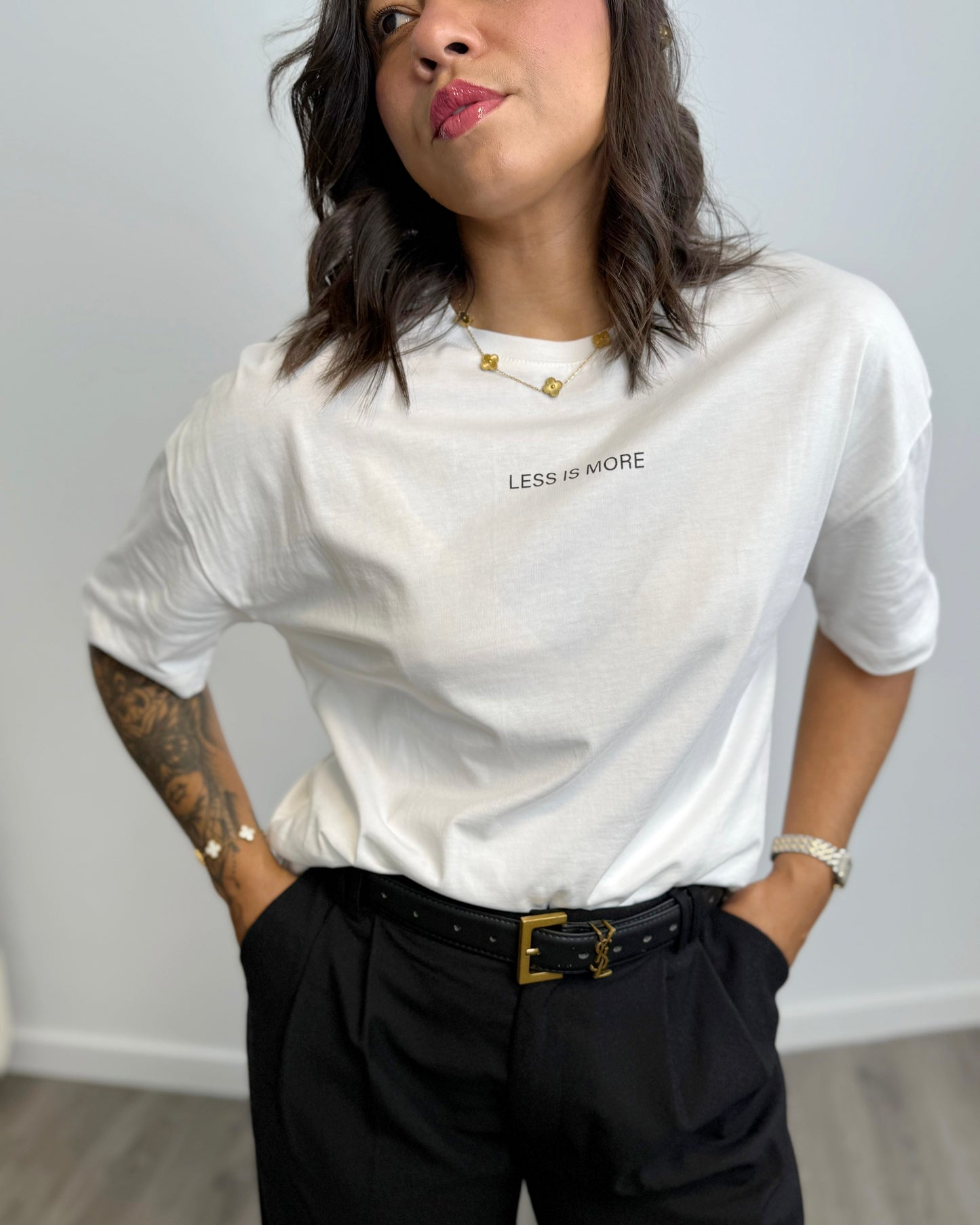 Camiseta Menos es más