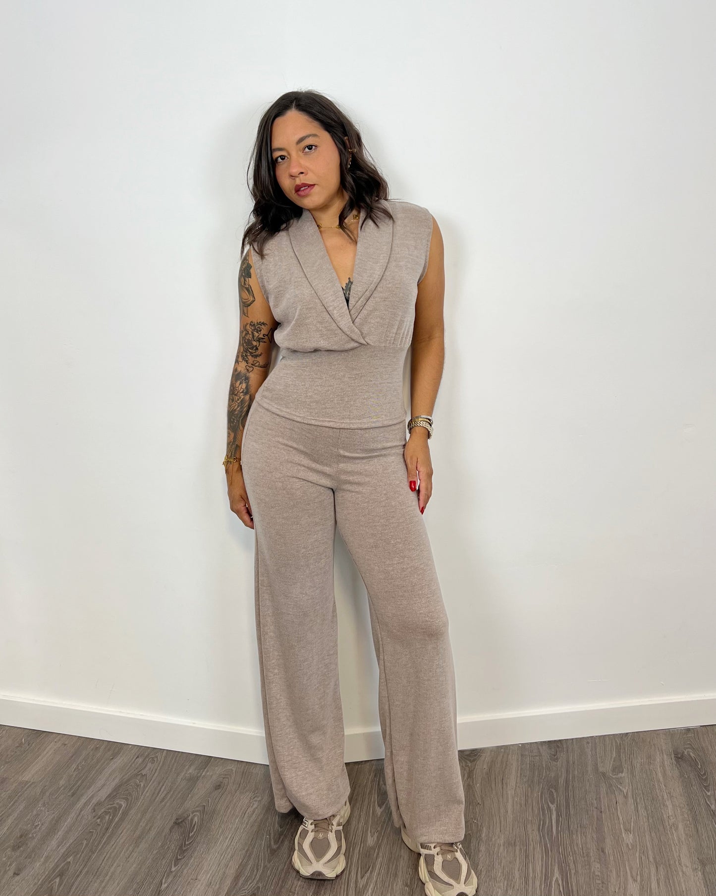 Conjunto Luané Taupe