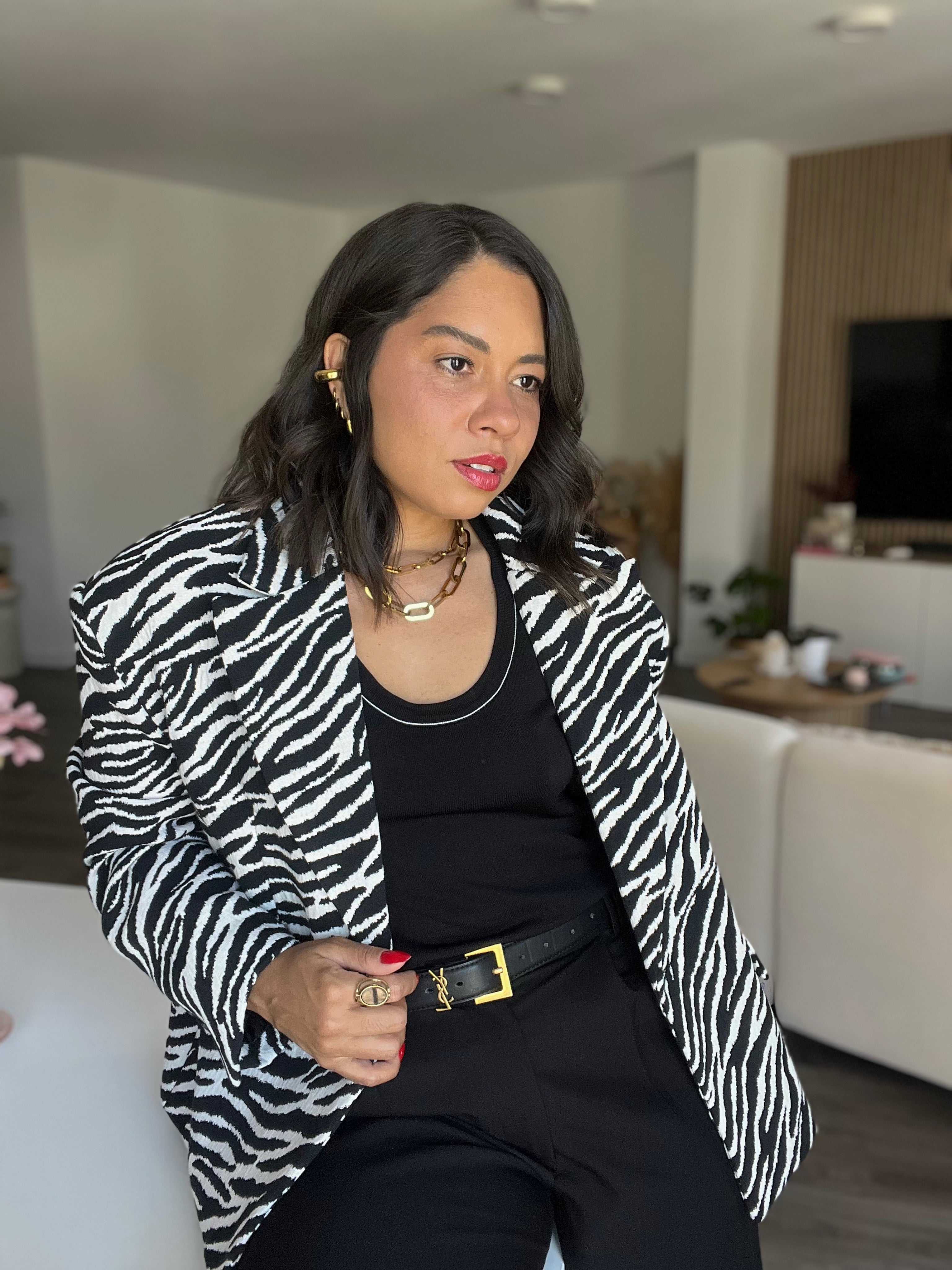 CHAQUETA EXÓTICA LUMINA