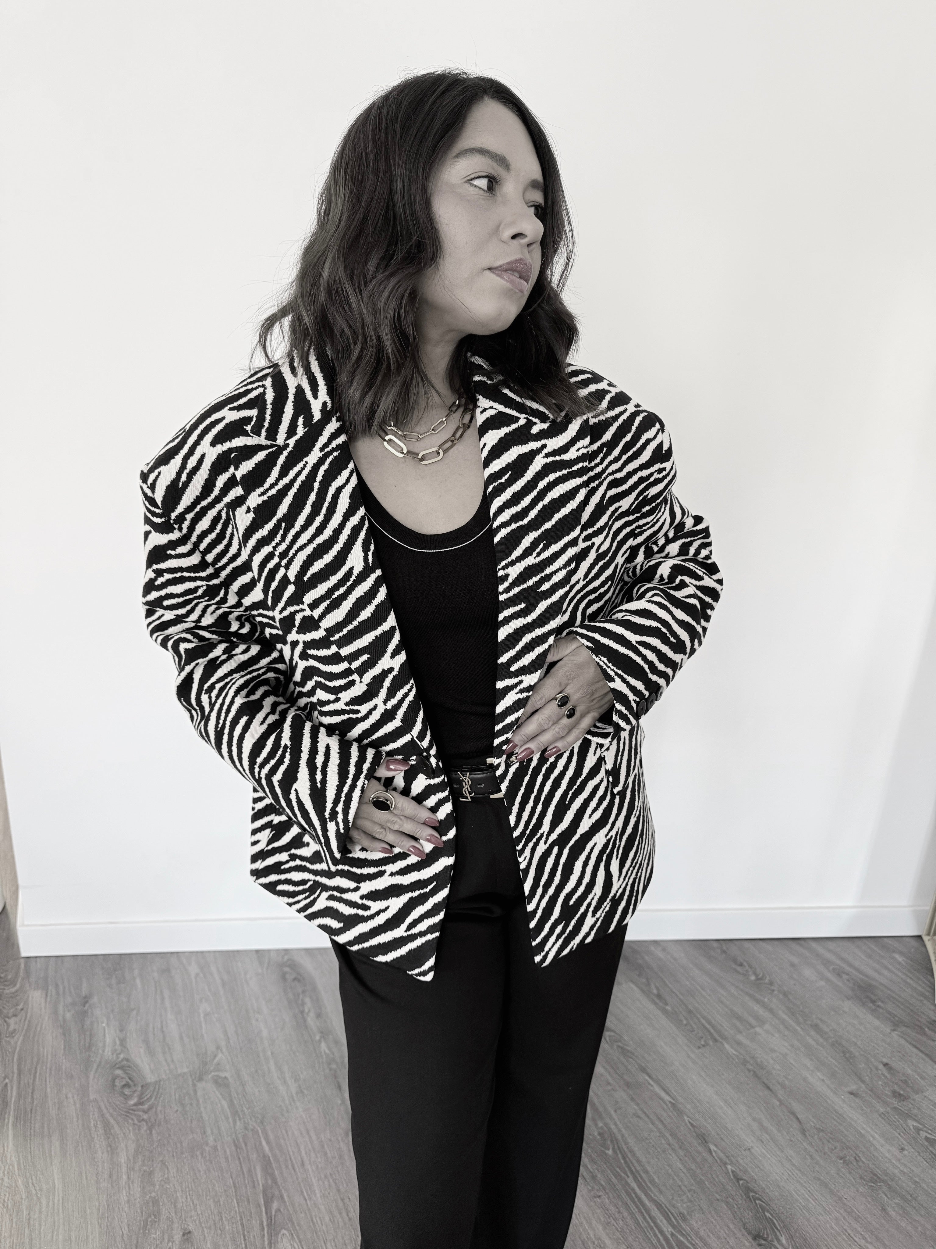 CHAQUETA EXÓTICA LUMINA